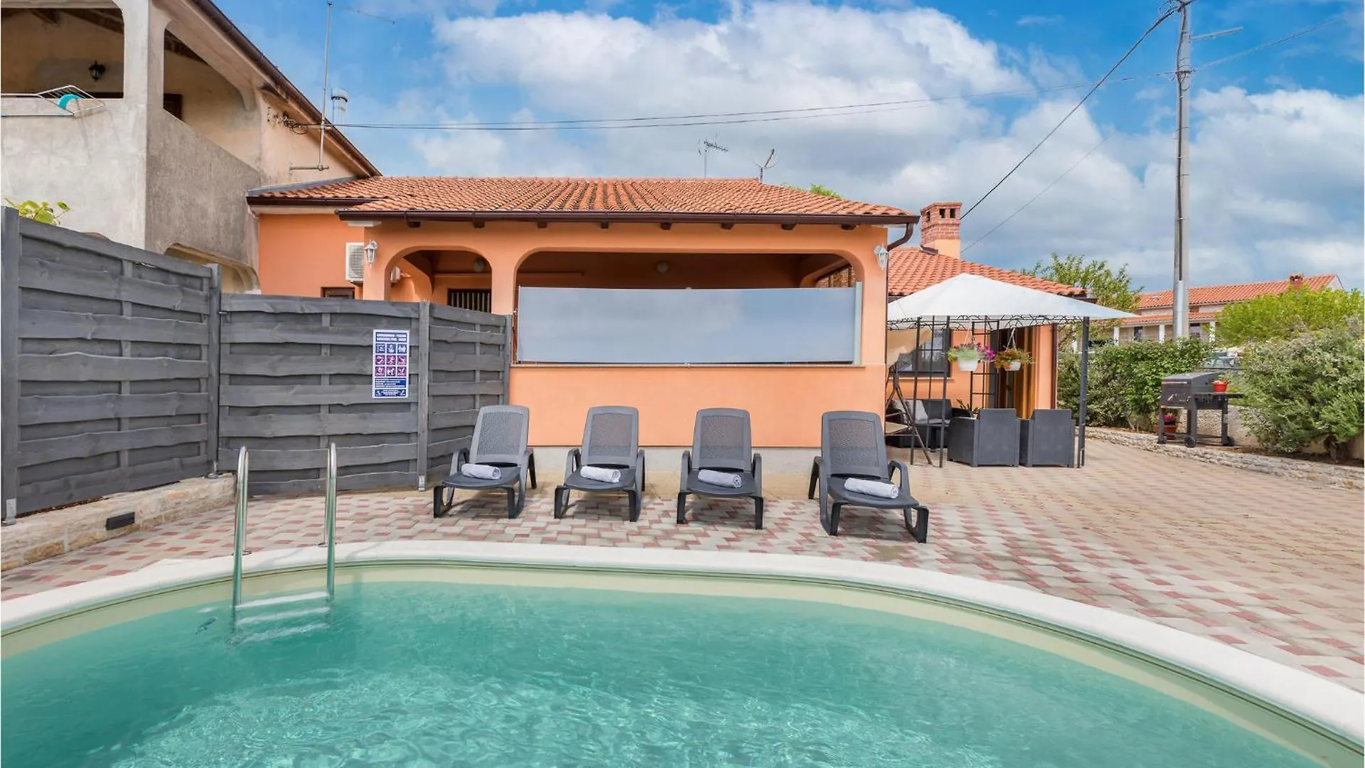 2 Bedroom Gorgeous Apartment In Vodnjan Croatia